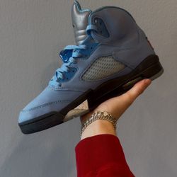 Jordan 5 Retro UNC University Blue