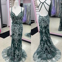 New With Tags Nina Canacci Green/Silver & White Glittering Long Formal Dress & Prom Dress $215