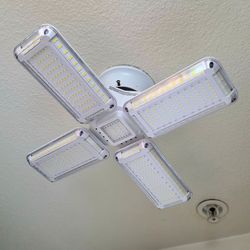 LED light bulb 10000 lumens 90W Bell Howell Highburst