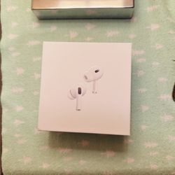 Apple AirPods Pro (2nd Generation) – Authentic, Great Condition