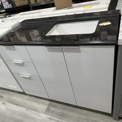 Bathroom vanity 42 inch 