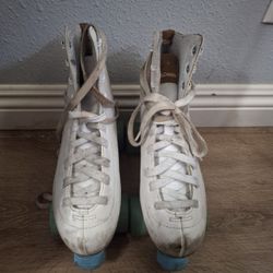 Women's Rollerskates Size 9