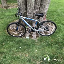 26” Mountain Bike (barley Used)