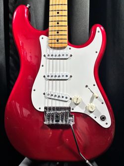 Fender Standard Stratocaster (2-Knob) with Maple Fretboard 1(contact info removed) - Candy Apple Red