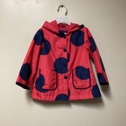 Girl’s CARTERS Pink with navy blue polkadots Hooded windbreaker jacket… Size 24 months