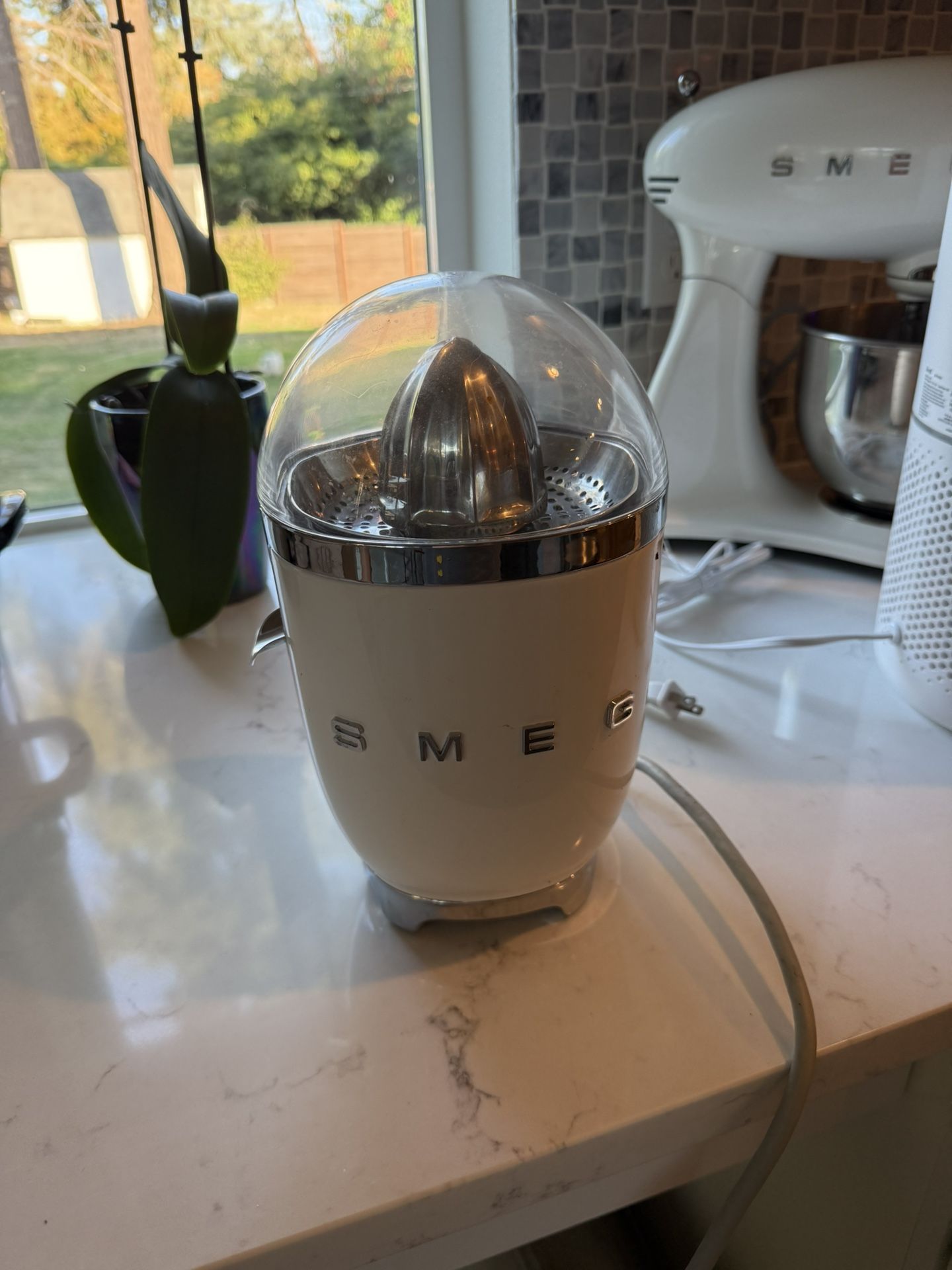 Smeg Juicer