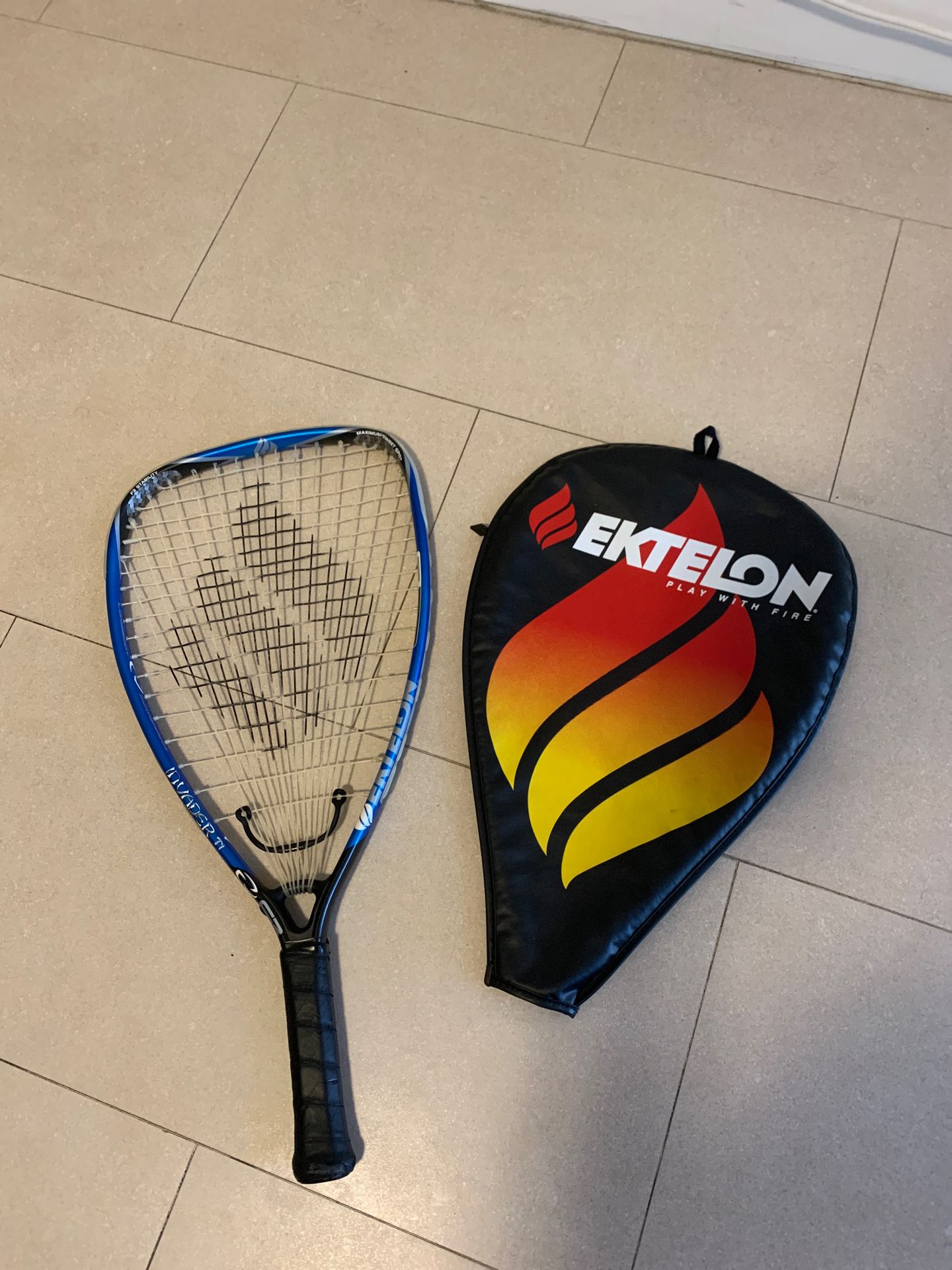 Ektelon Tennis Racket