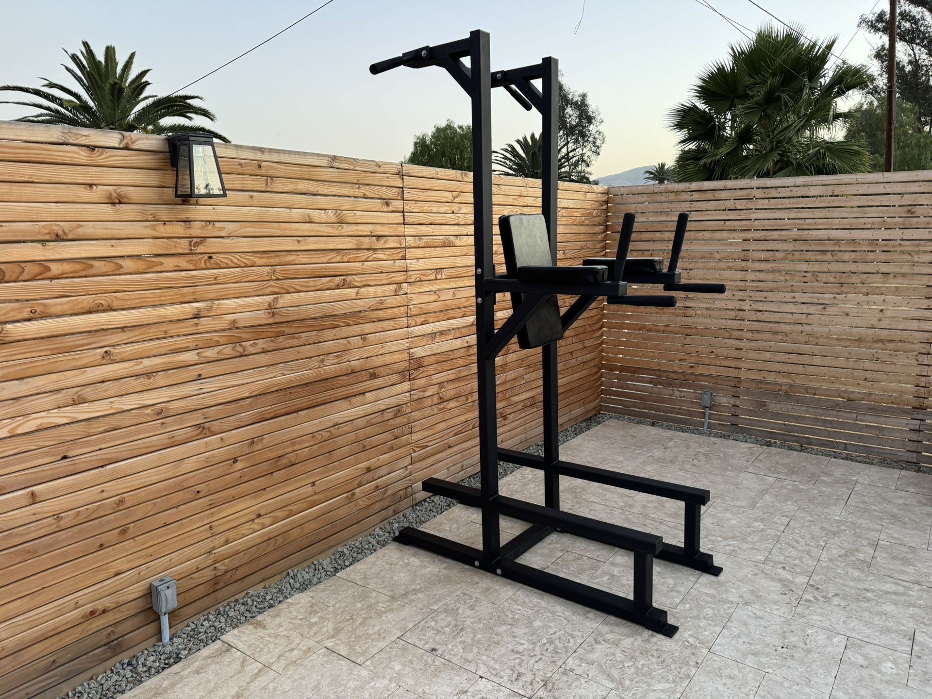 Heavy-Duty Pull-Up & Dip Station – 92” Tall | Sturdy Steel Power Tower