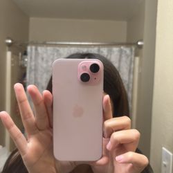 iPhone 15 Pink