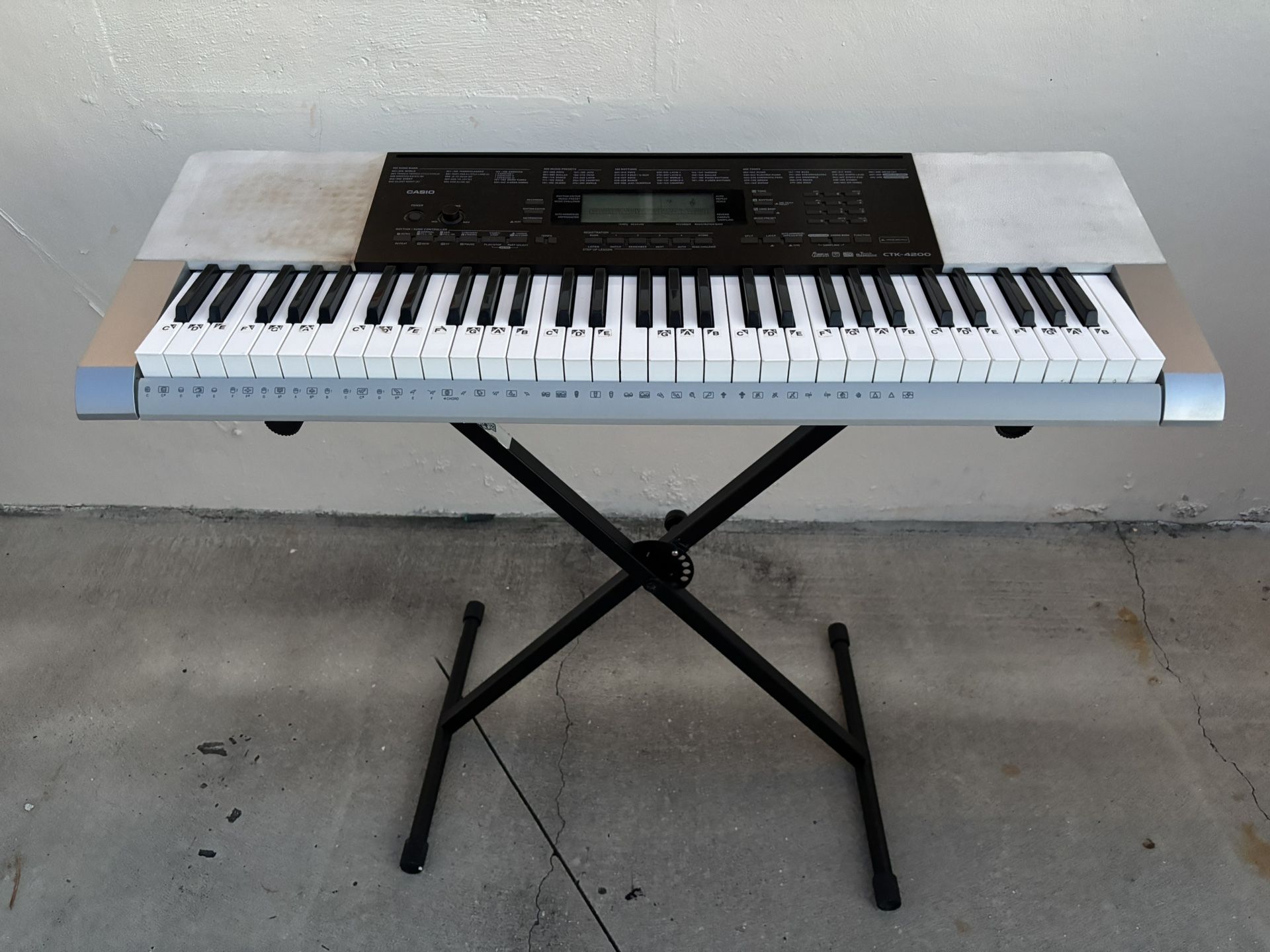Casio Piano CTK-4200 Standard Keyboard Portable with Stand Adjustable Black