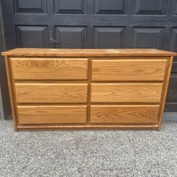 6 Drawer Wood Dresser