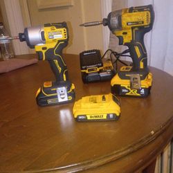 DeWalt Impacts 4 Batteries And Charger 