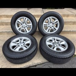 17" LEXUS GX460 OEM rims/tires