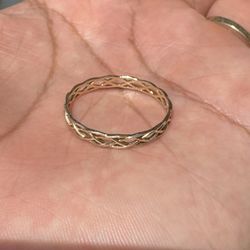 10k Celtic Yellow Gold Ring