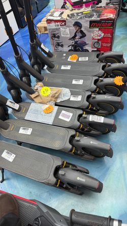 Max G2 E-Scooters