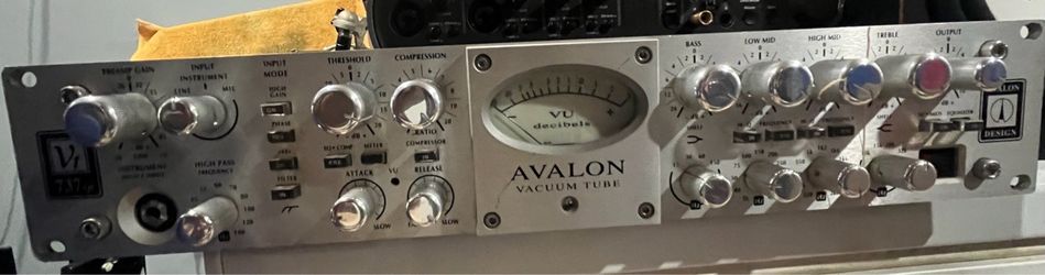 Avalon Design VT-737sp Vacuum Tube Channel Strip