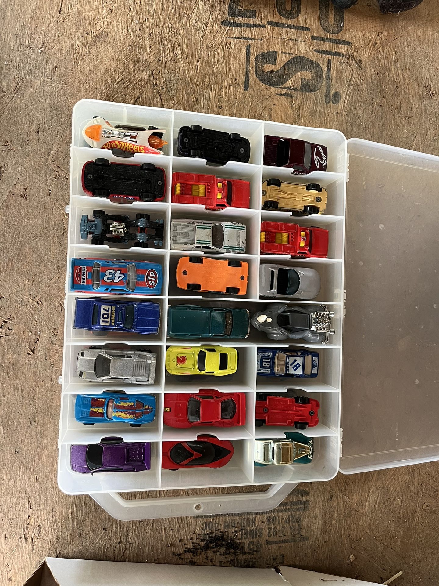 Hot Wheels/Match Box Cars