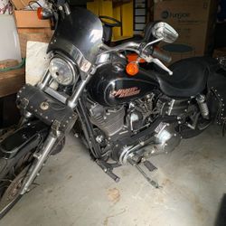 2005 Harley-Davidson Lowrider Dyna