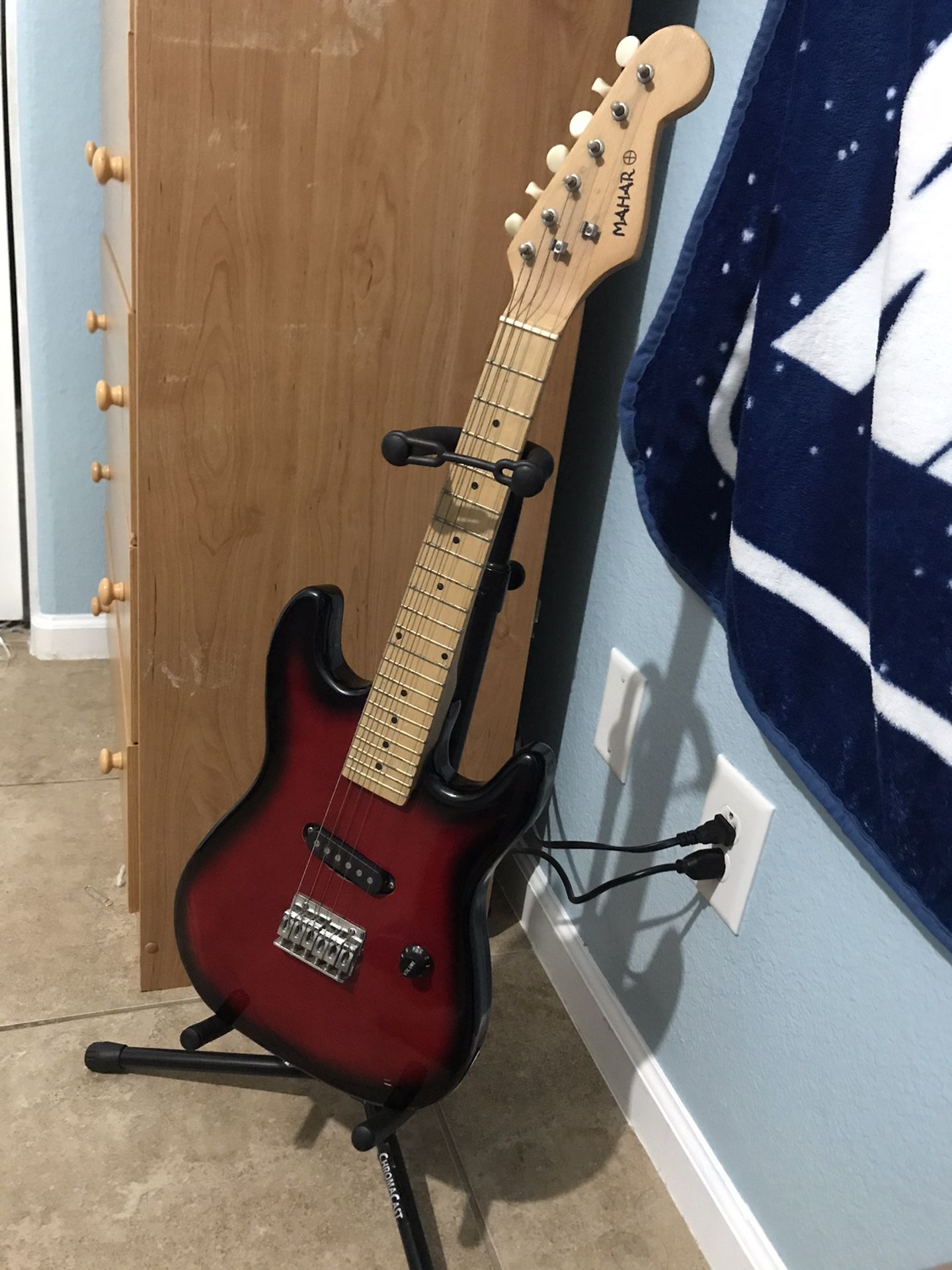 Mahar Electric Guitar for Sale in Las Vegas, NV OfferUp