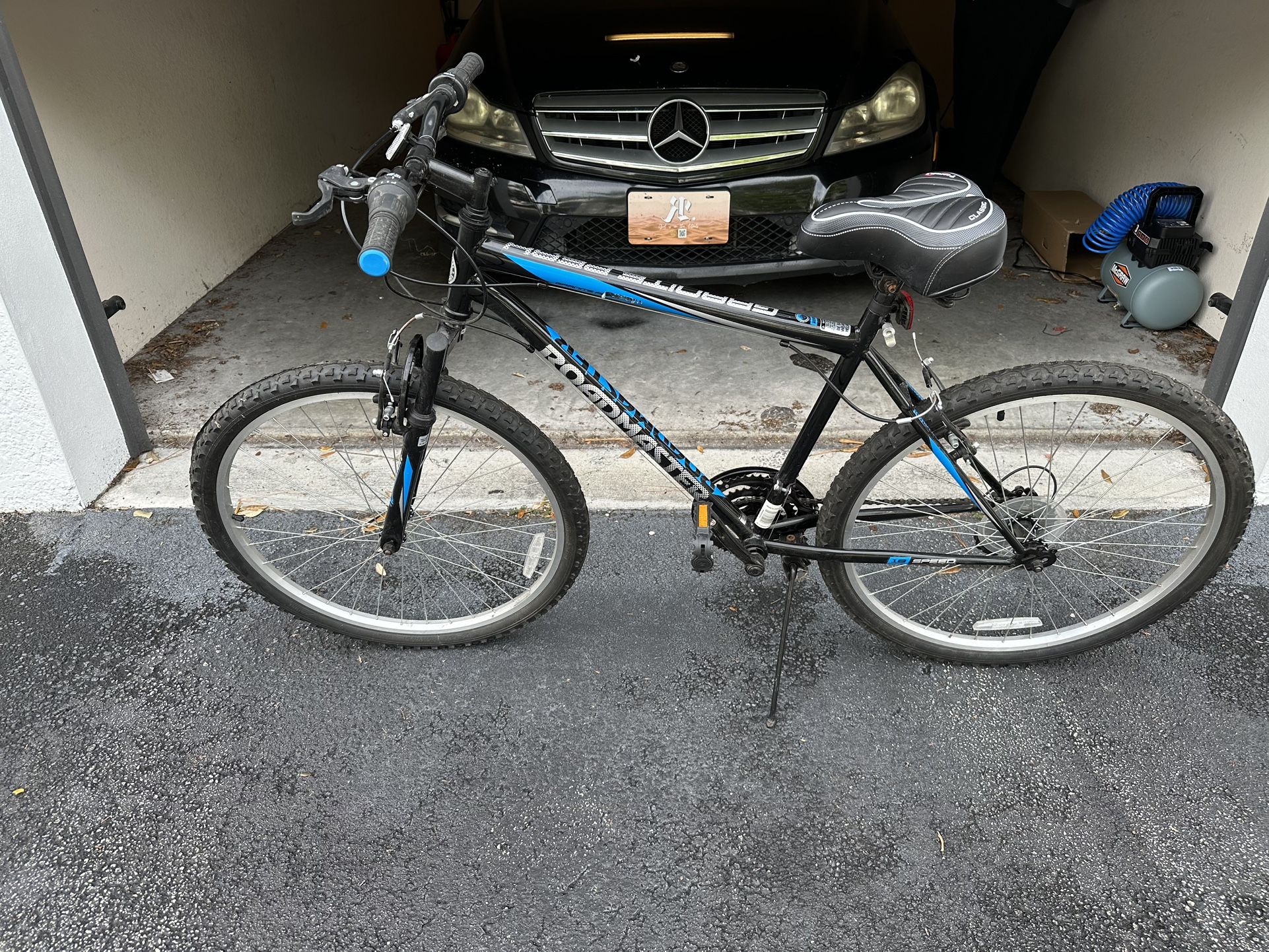 Roadmaster Mountain Bike 