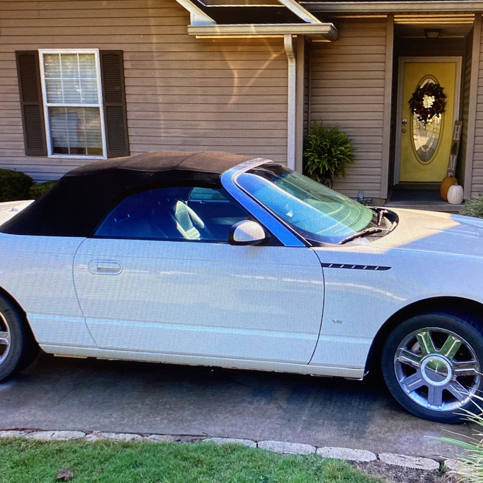 2003 Ford Thunderbird