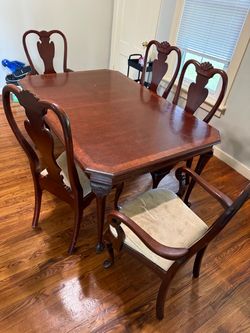 Dining room set