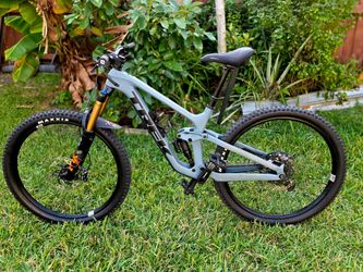 Trek Slash Enduro Specialist
Size: M