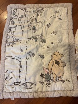 Disney Winnie the Pooh Nursery Bedding Set – Lambs & Ivy Storytime Pooh