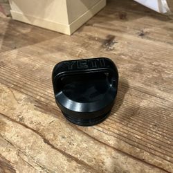 YETI Rambler Screw Top