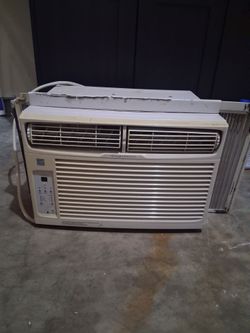 Frigidaire air conditioner-older and VERY reliable! Runs COLD