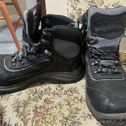 Red Wing Woman’s Size 6.5 