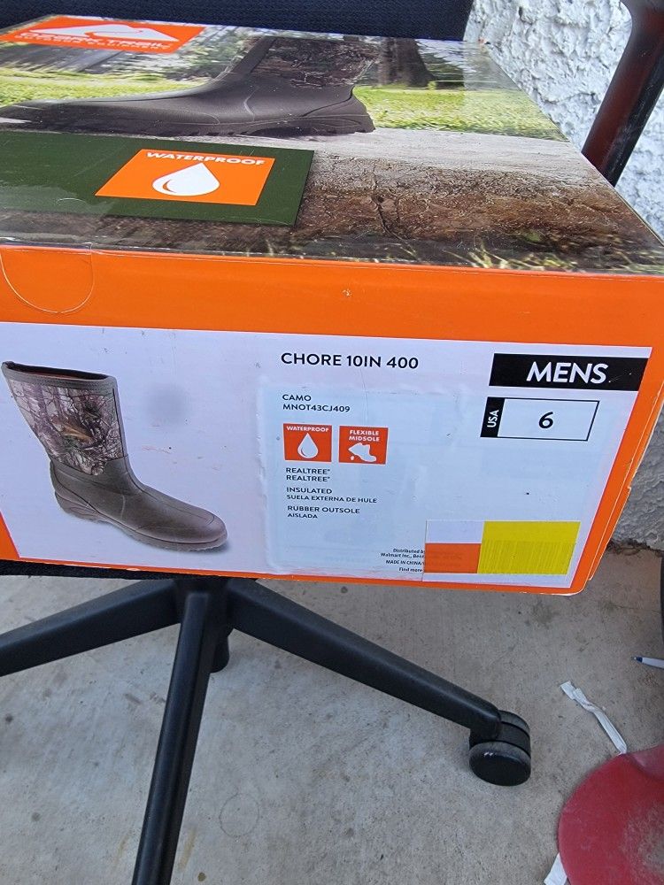 Ozark Trails Chore 10" hunting camoflauge rubber out-sole waterproof insulated Boots size 6 men womens 8
