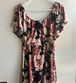 Women’s off shoulders maxi dress