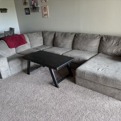 Couch And Table Set 