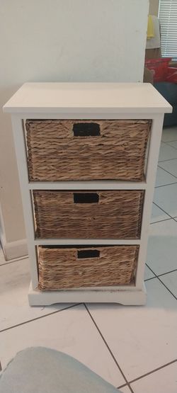 #####WICKER/WHITE STORAGE CADDY####