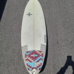 Sakal Surfboard 6'4 Chameleon