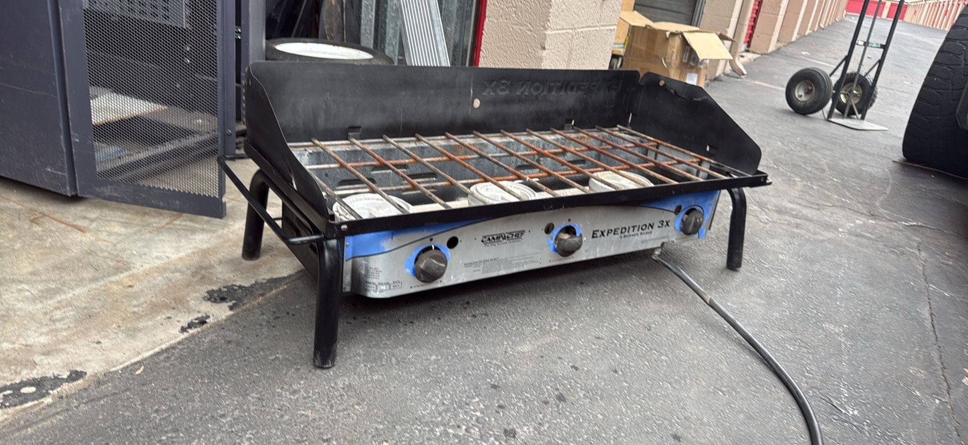 Expedition X3 Grill