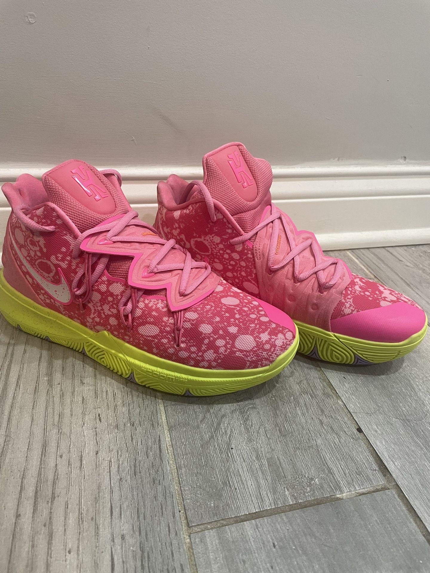 Send Offers nike kyrie 5 spongebob patrick size 10 Send Offers