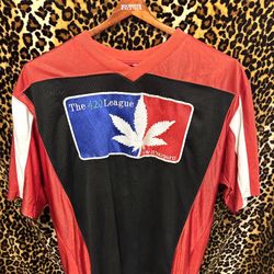 The 420 League Hockey Vintage Jersey Men’s Size XL