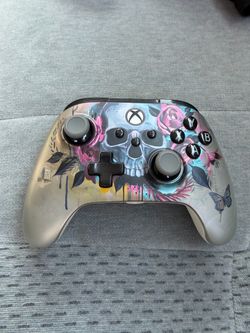 Xbox controller with paddles