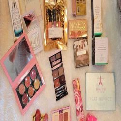 our business Vibrant Makeup Sets for Every Occasion and Style!