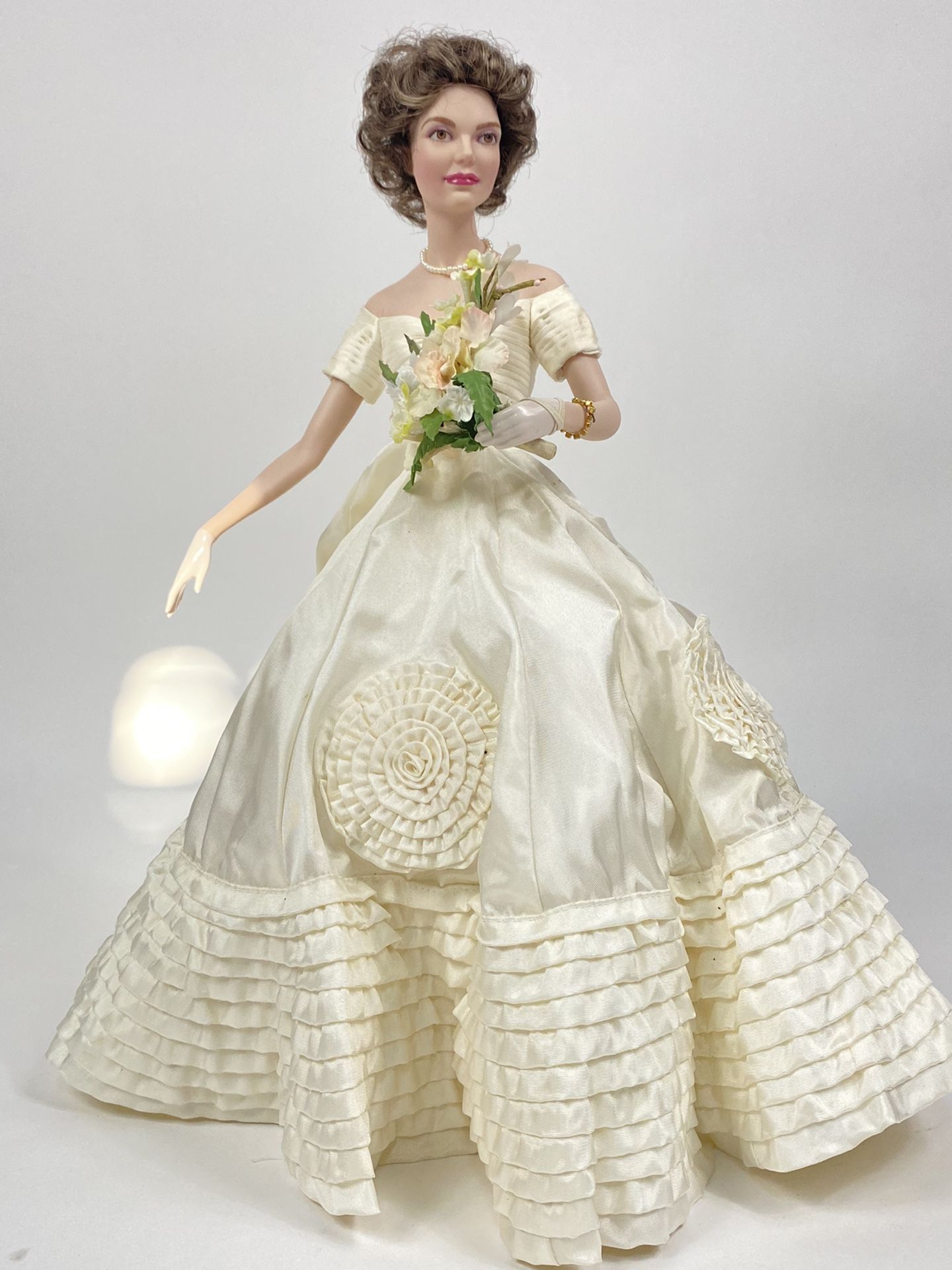 Jackie Kennedy Porcelain Doll By Franklin mint Limited Edition