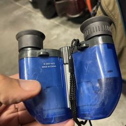 Binocular National Geographic  Used conditions 