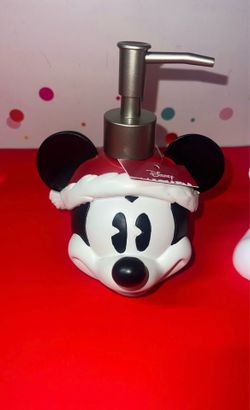 Disney  Santa Mickey Soap Pump  NEW