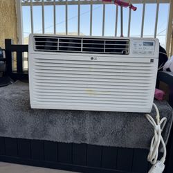 LG Through The Wall Air Conditioner 