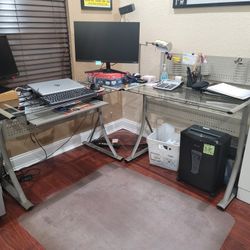 L Shaped Glass & Metal Frame Office / Computer Desk