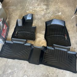 Weather tech Floor Mats 22+ Explorer