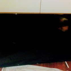 Flat screen tvs for sell. Cleaning garbage