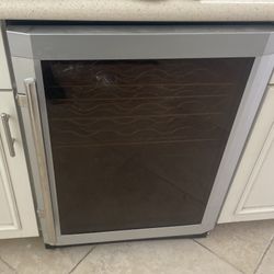 Small Wine Cooler 