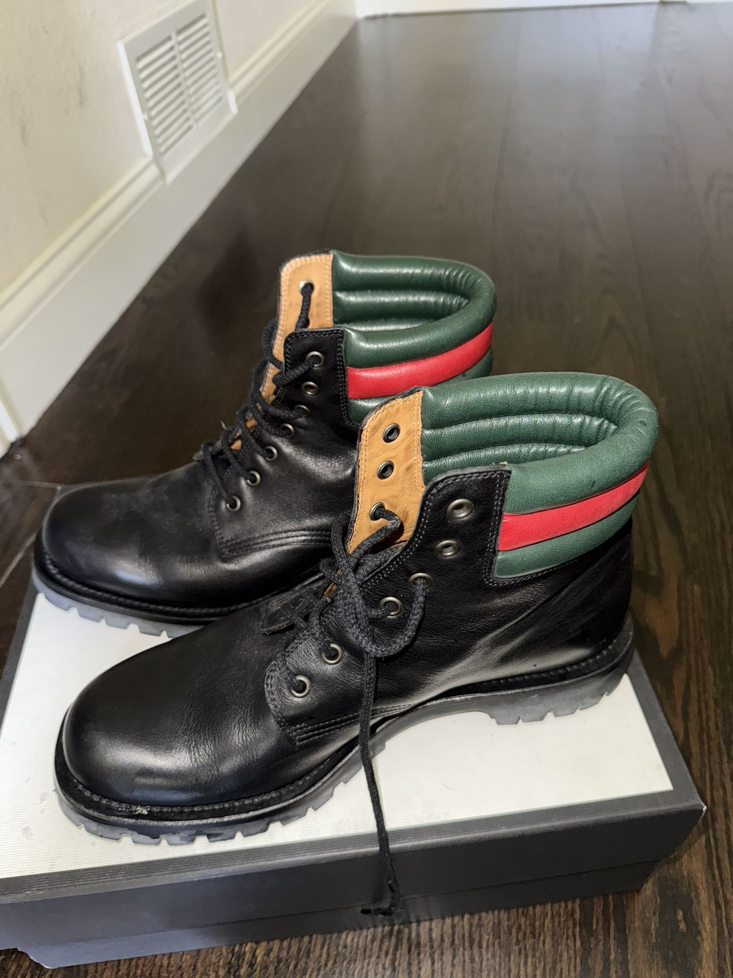 gucci boots size 8.5